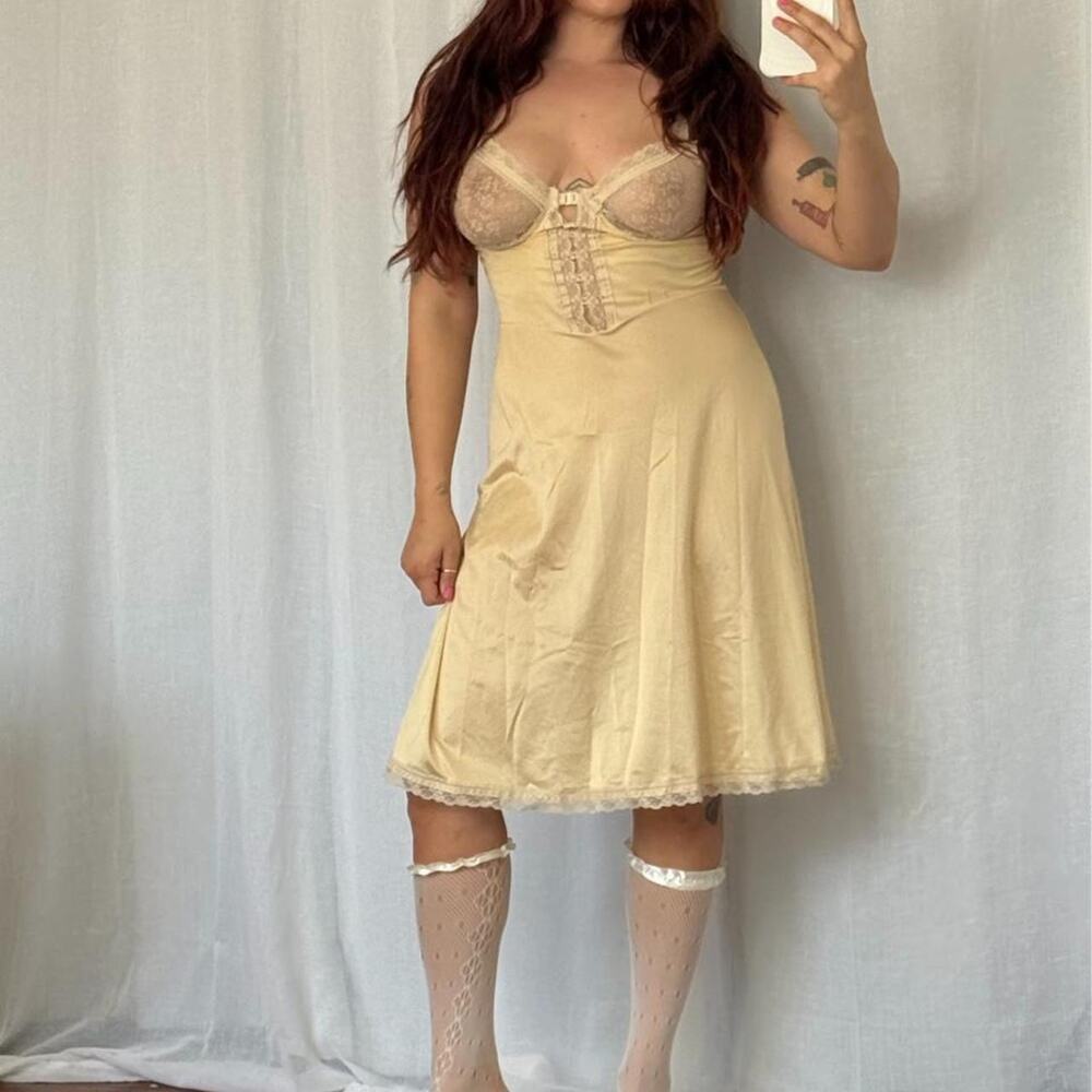 ✧ Rare Vintage Lace Underwire Slip Dress ✧ cream satin lingerie mini dress - Picture 5 of 7
